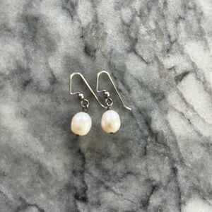 Elegant Pearl Drop Earrings